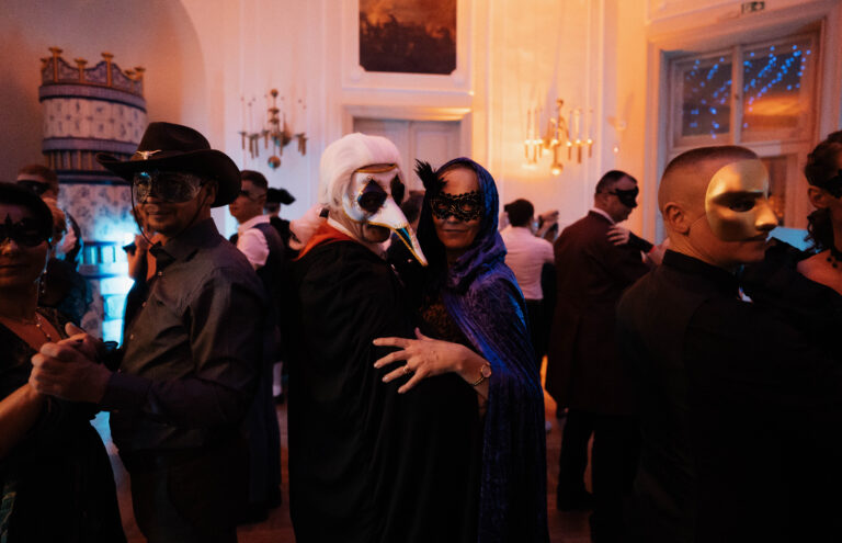 Aventura LT Kalėdų renginys kaukės šokiai