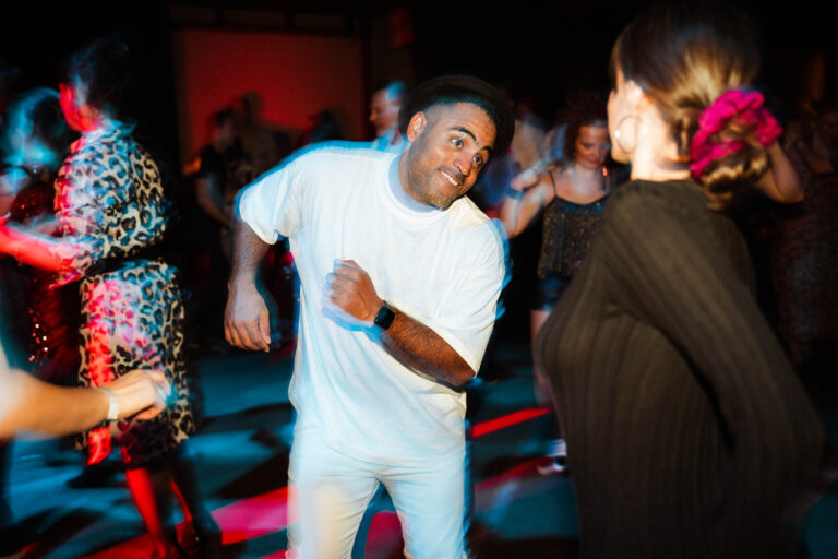 Šokiai solo, poroje, aventura lt