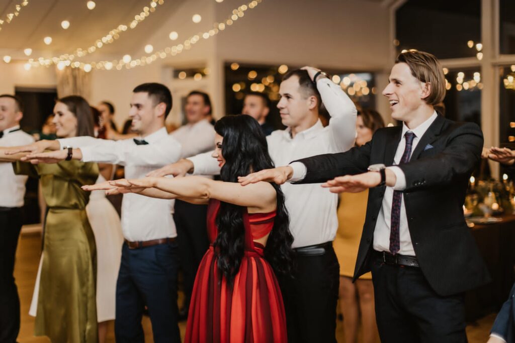 Šokių pamoka vestuvėse